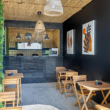 Mel House Lara Апартаменты *