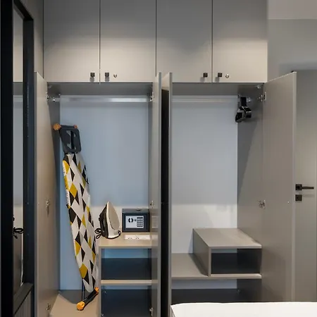 Mel House Lara Apartman