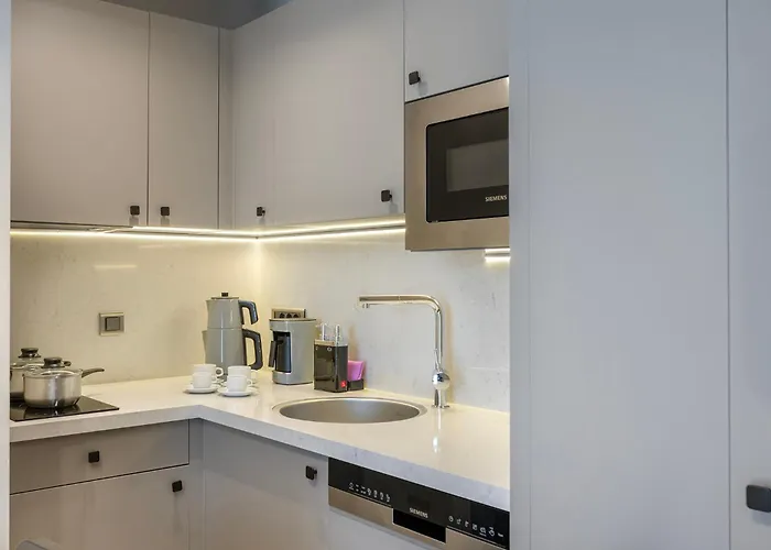 Mel House Lara * Antalia