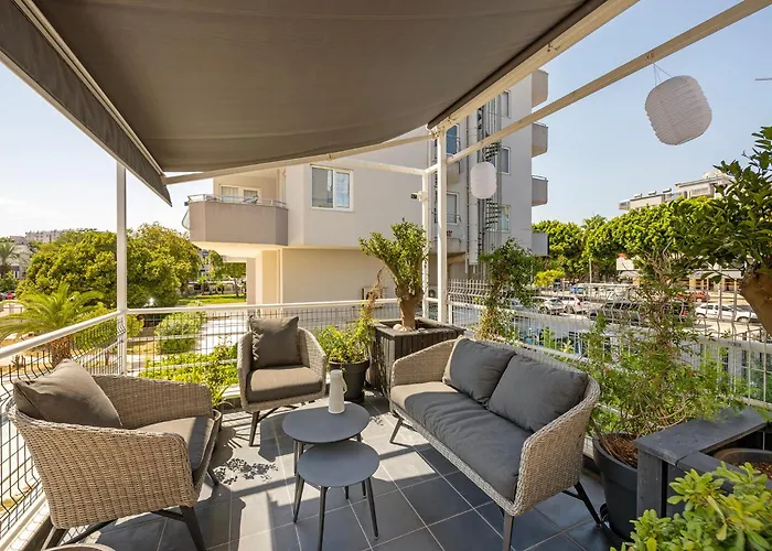 Mel House Lara * Antalia